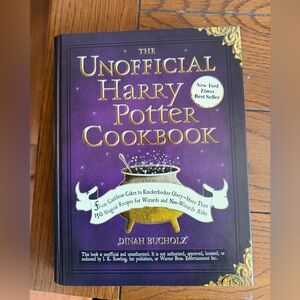 The Unofficial Harry Potter Cookbook - Purple Cover
